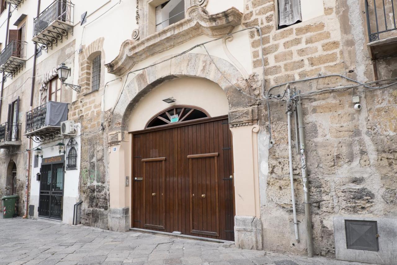Charming House In The Historic Center Of Palermo Apartment Exterior photo